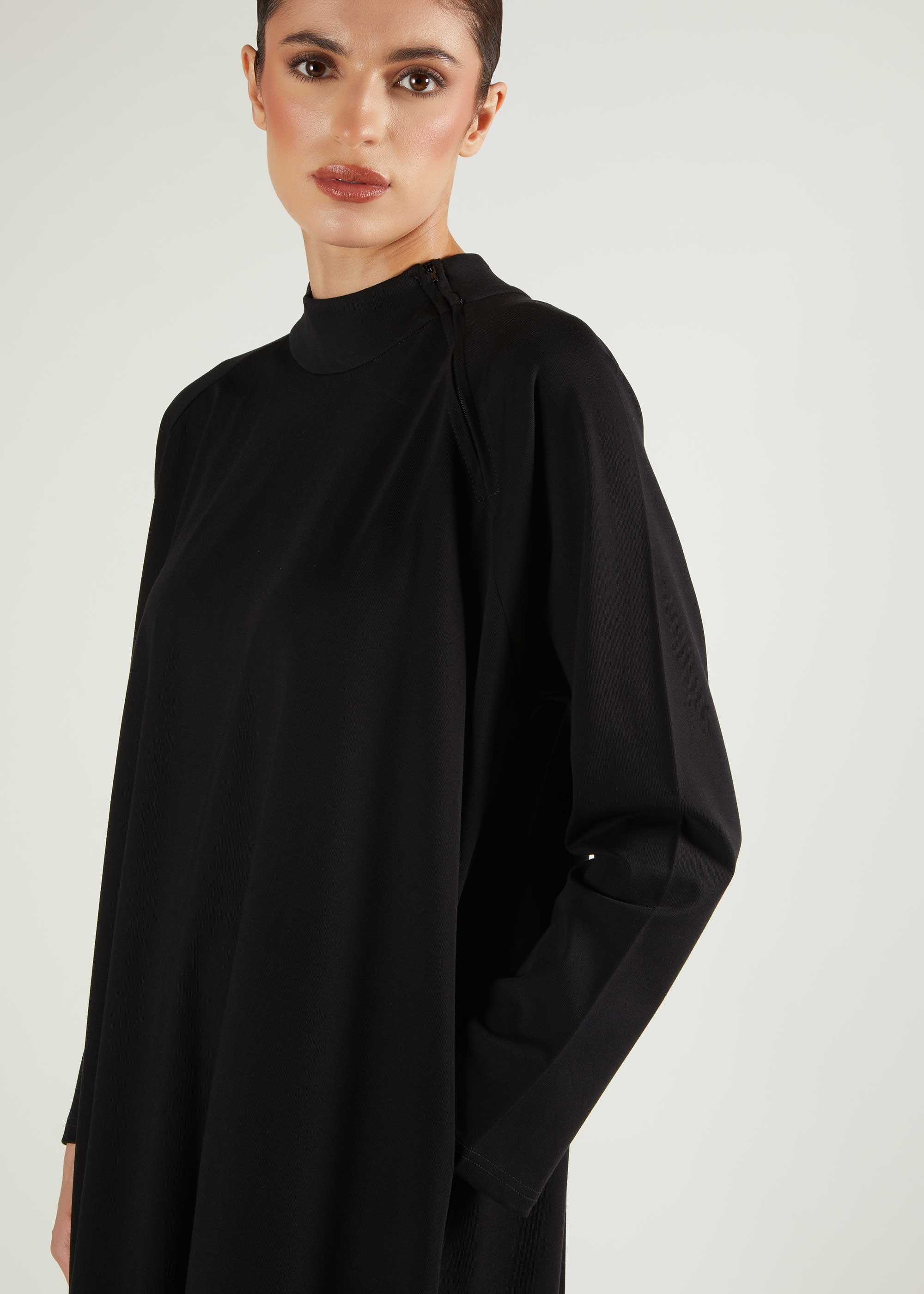 Ribbed Zip Abaya Black - Final Sale - Image 4