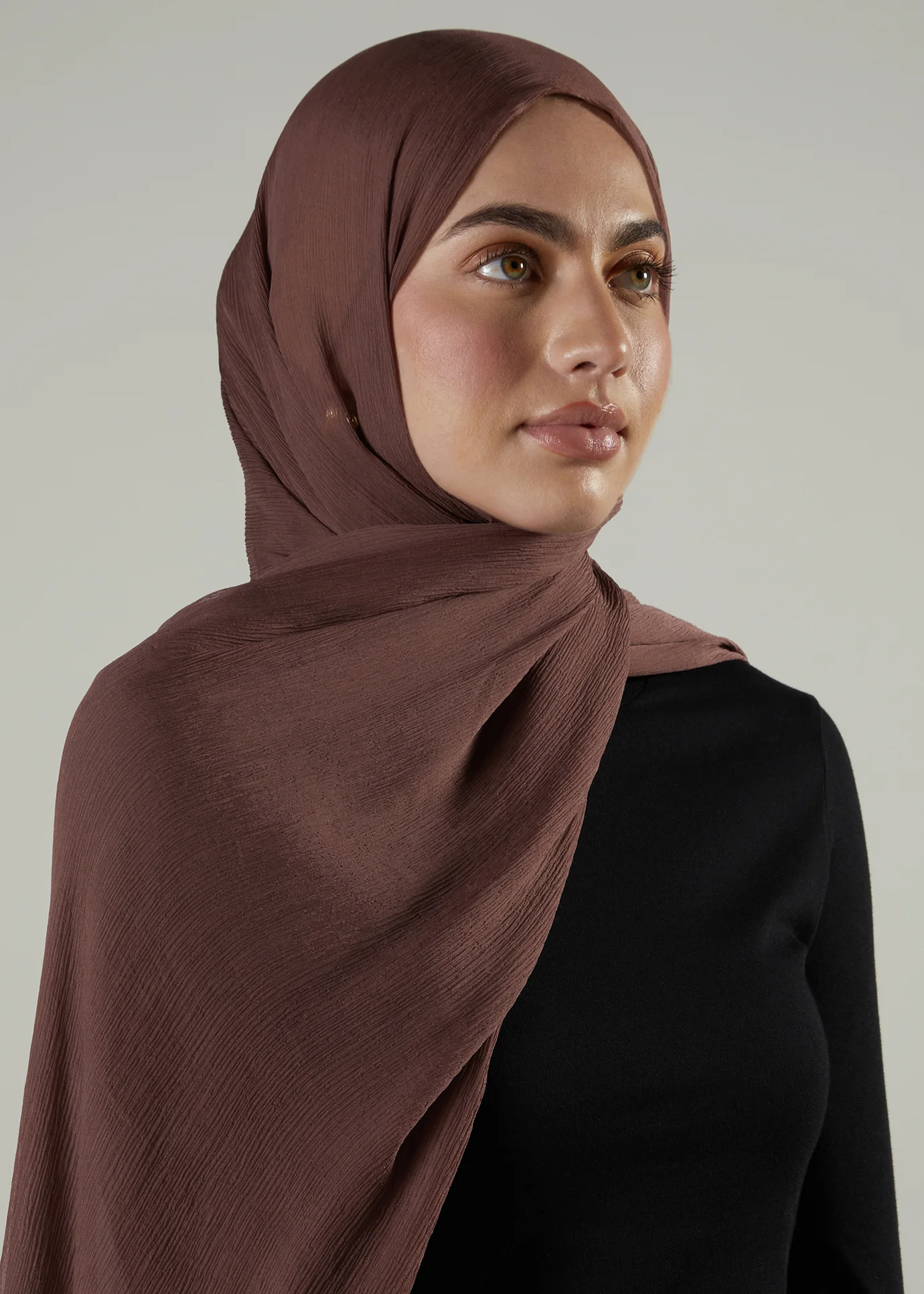 Rosewood Chiffon Silk Hijab - Image 3
