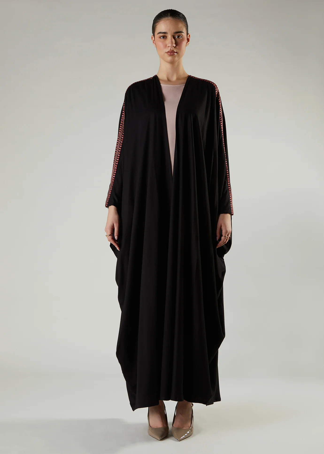 Saffron Open Abaya - Image 3