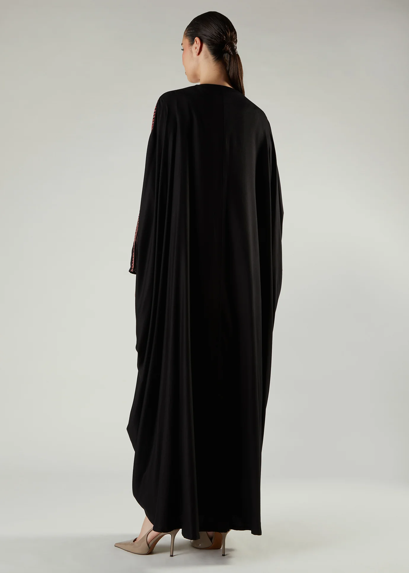Saffron Open Abaya - Image 5