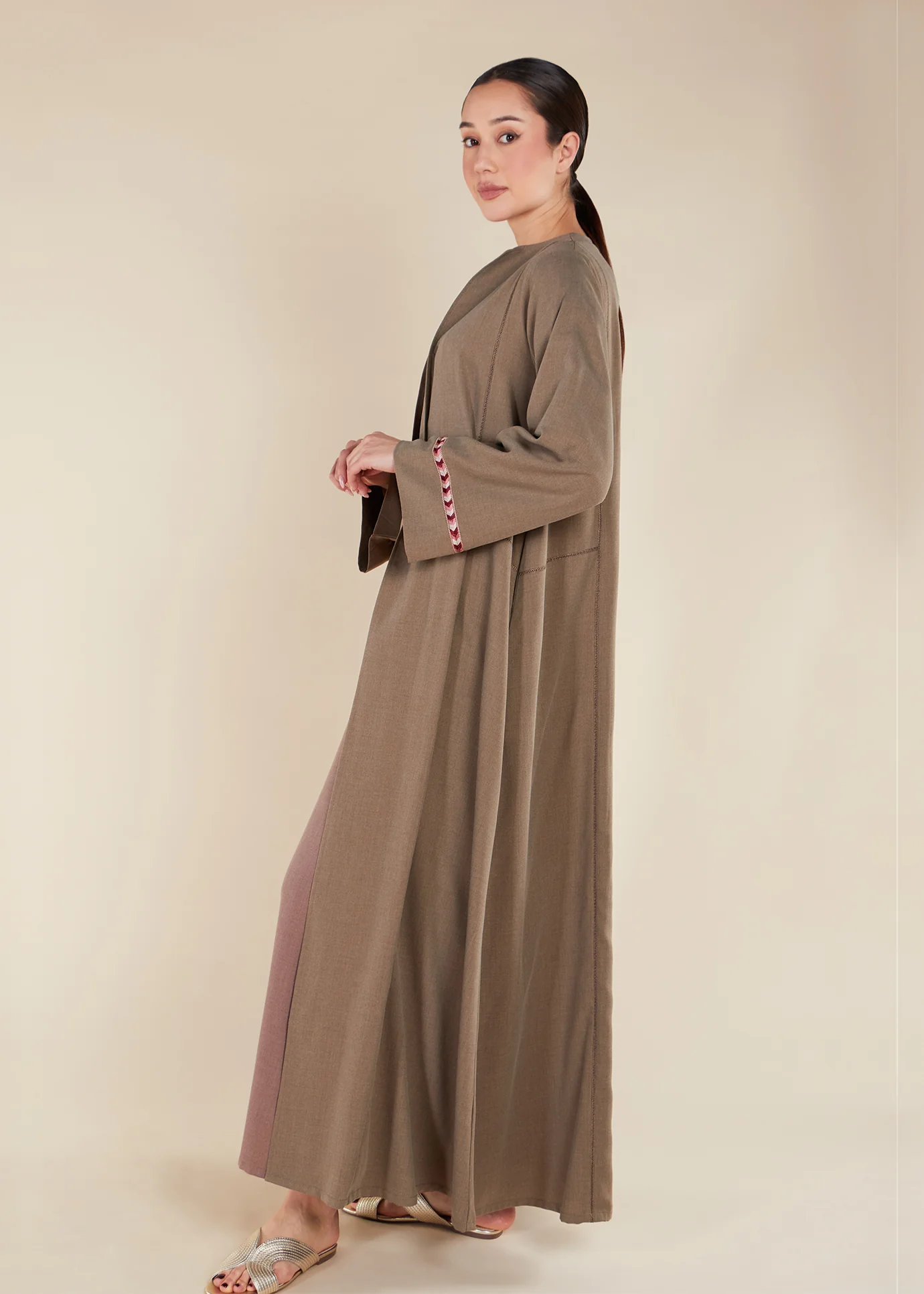 Sahm Open Abaya - Final Sale - Image 2