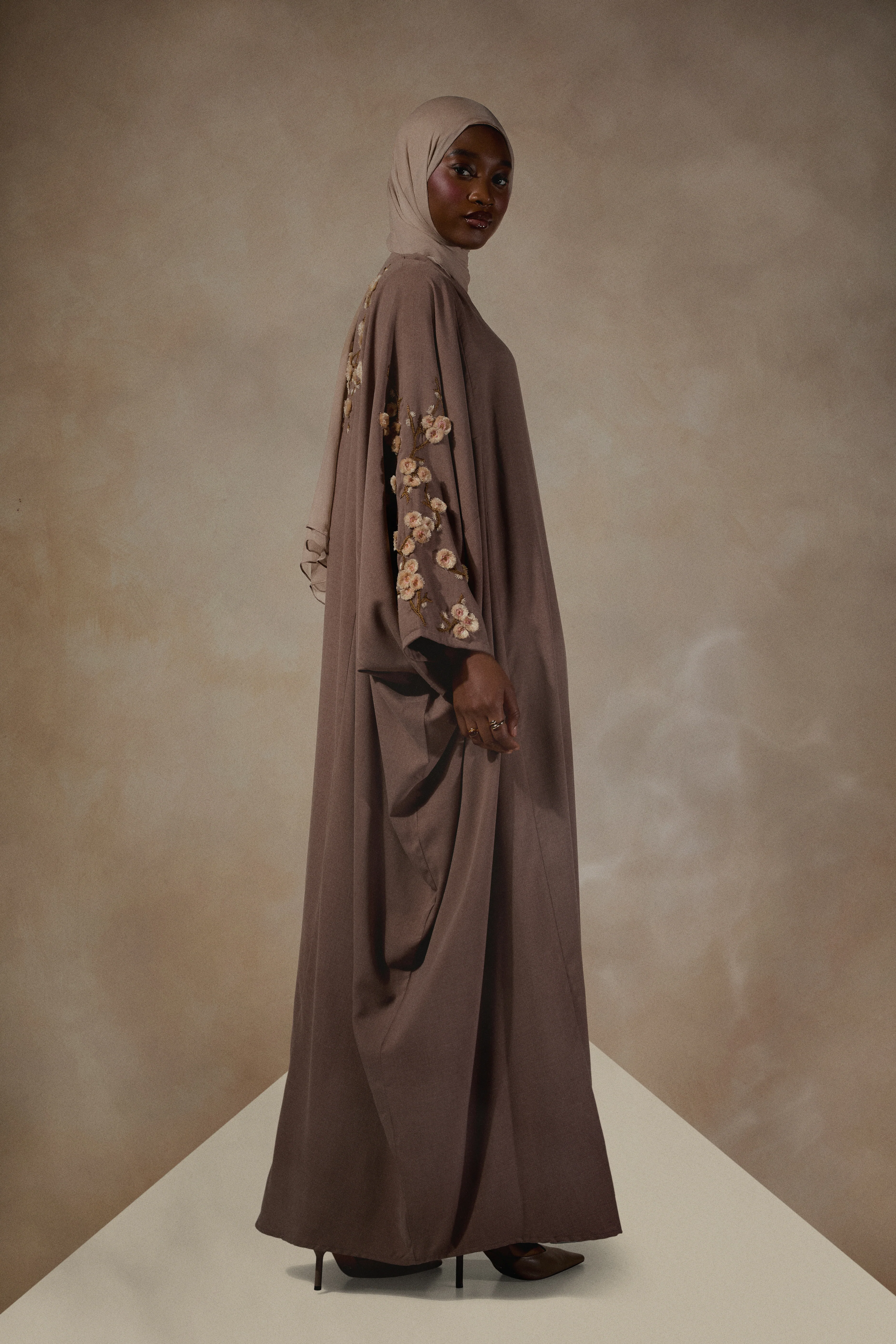 Sakura Kaftan - Image 10