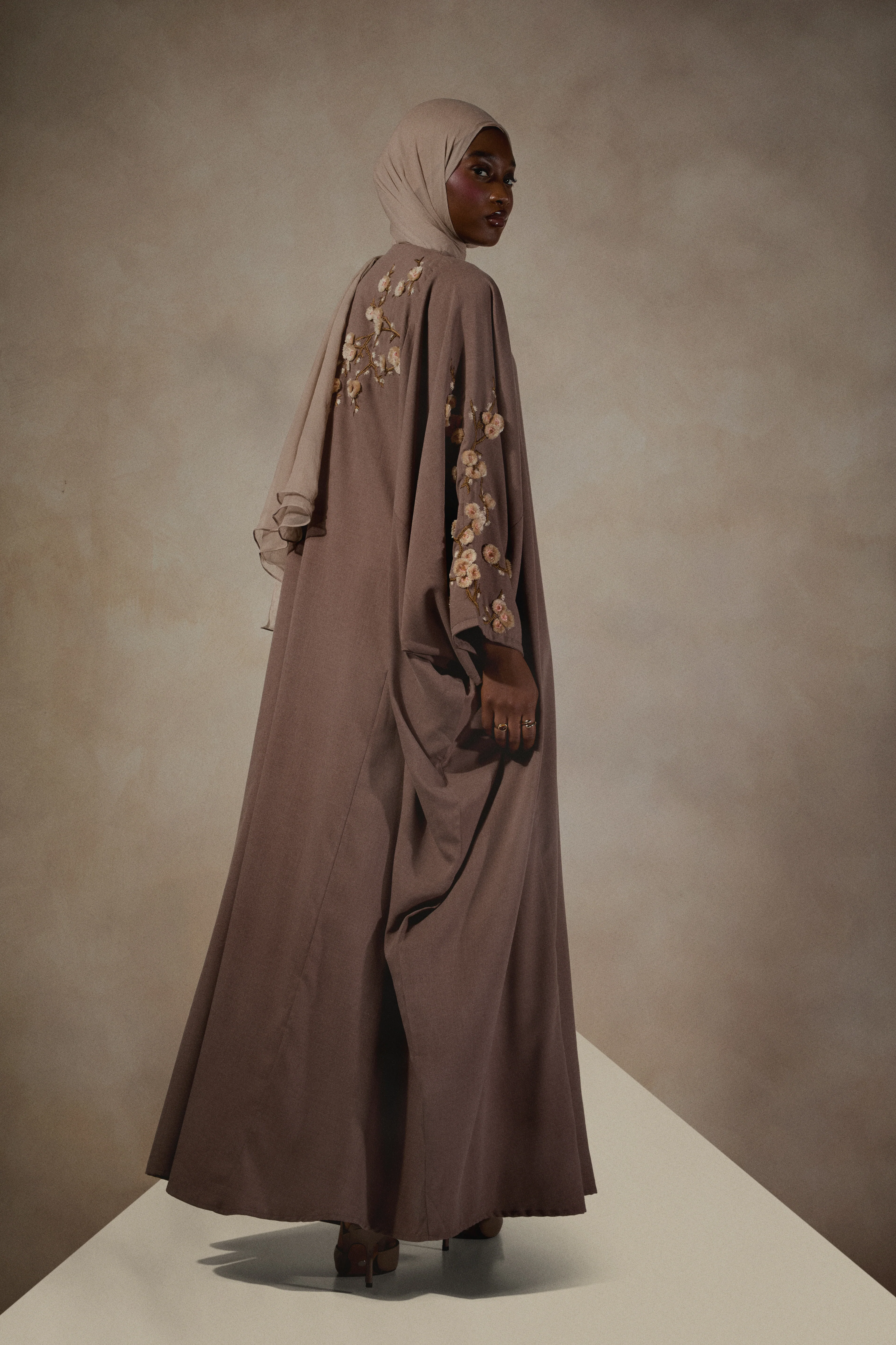Sakura Kaftan - Image 9