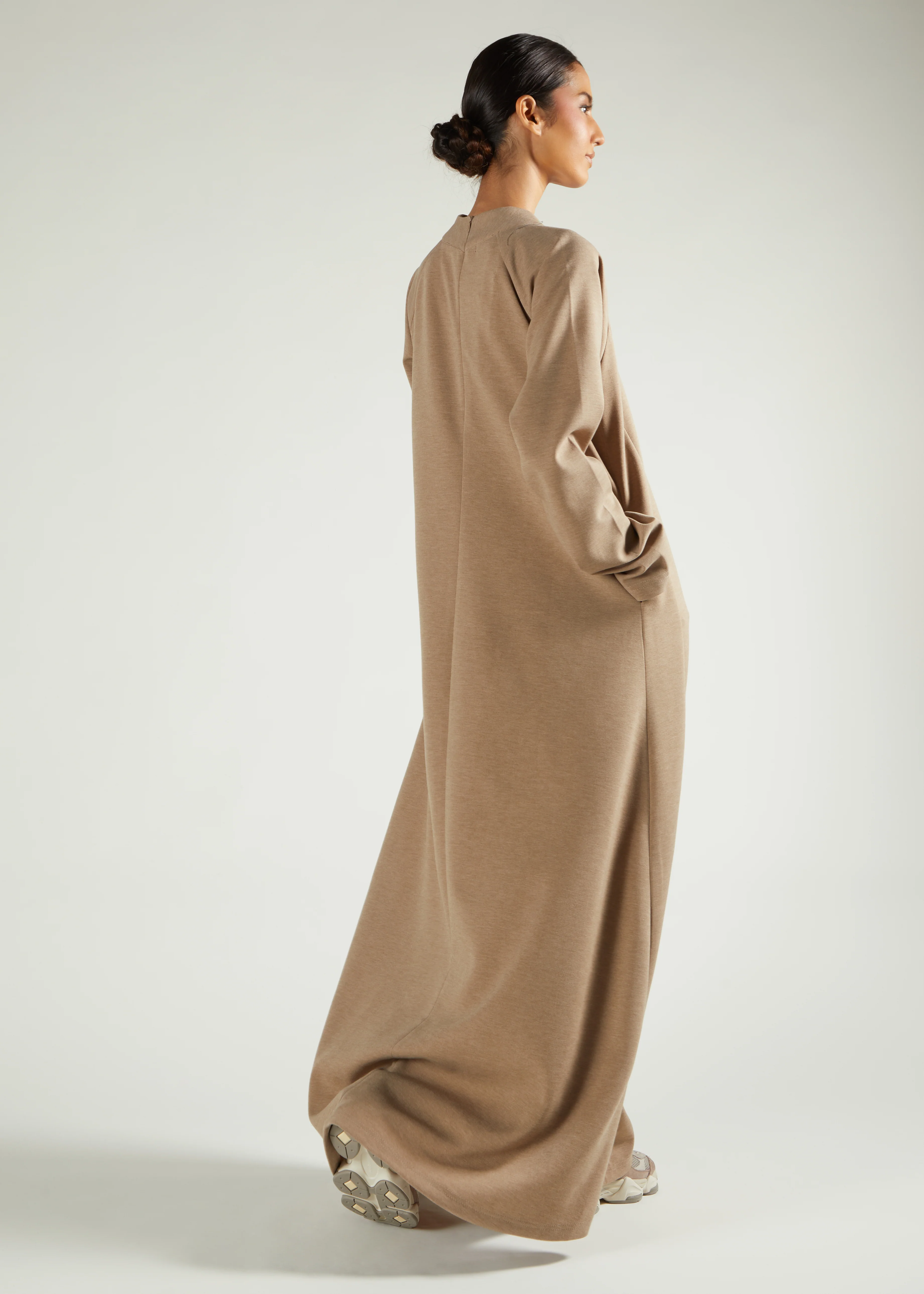Scuba Abaya Nude - Image 2