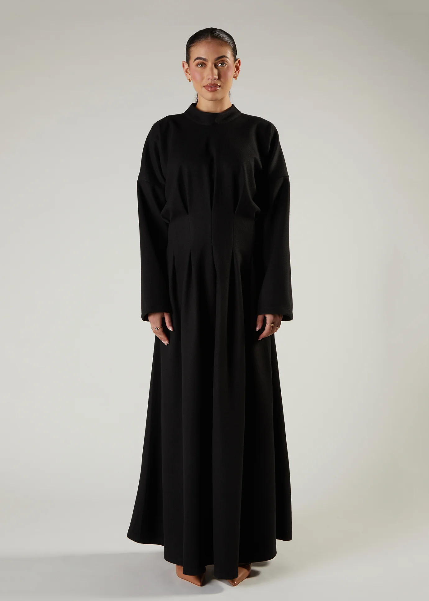 Shutter Pleat Abaya Black - Image 6