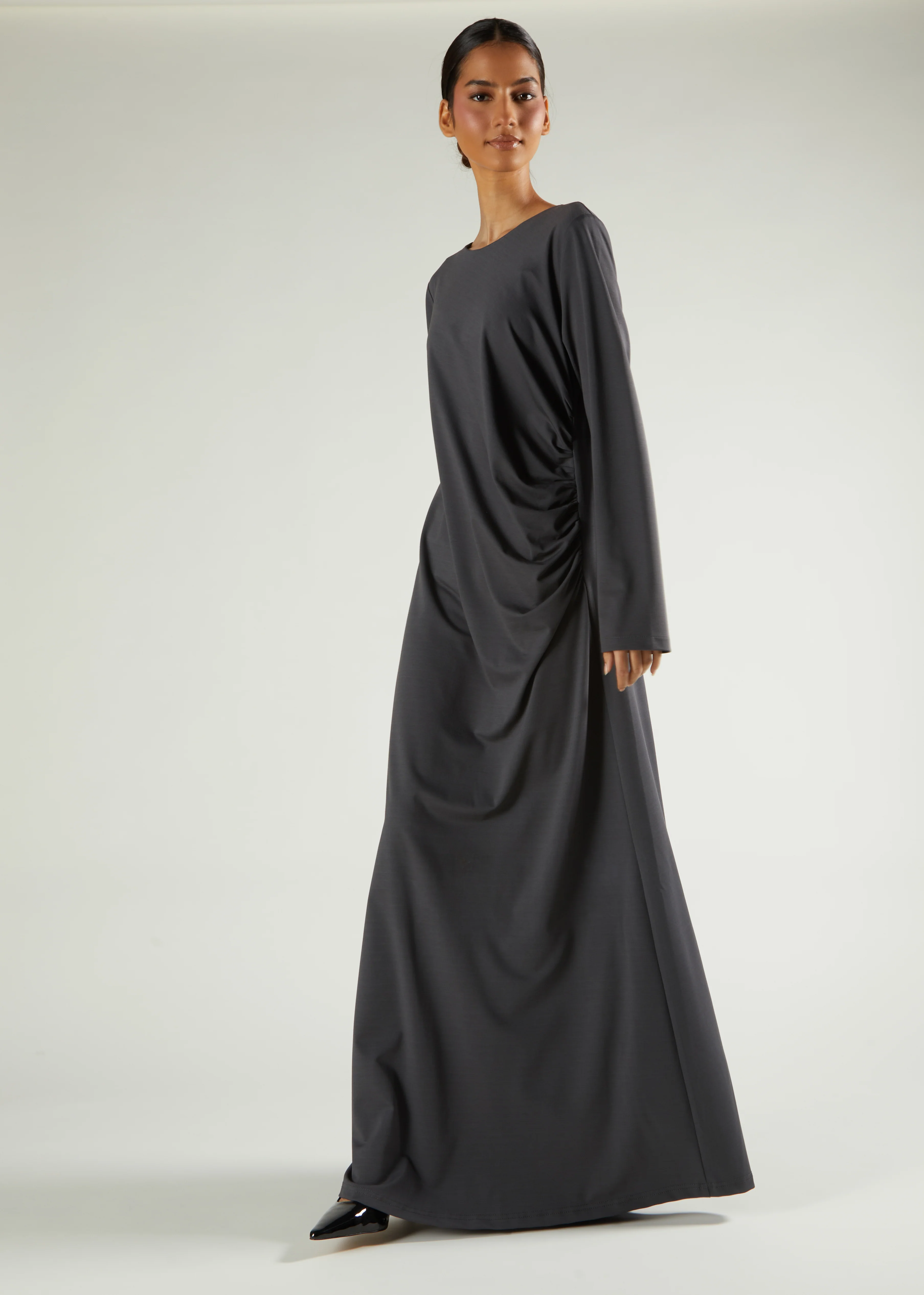 Side Pleat Abaya Charcoal - Image 3