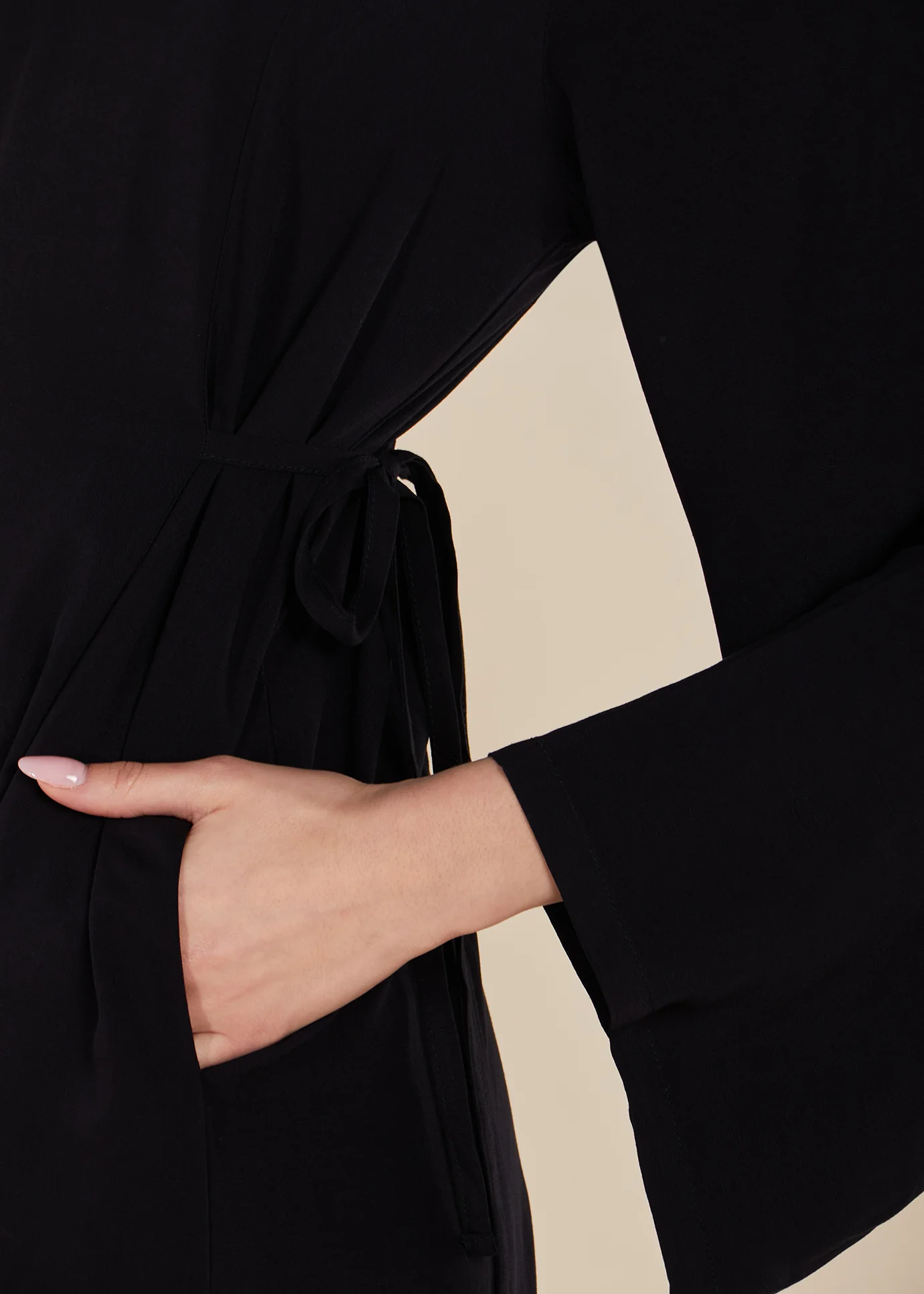 Side Tie Maxi Black - Image 7