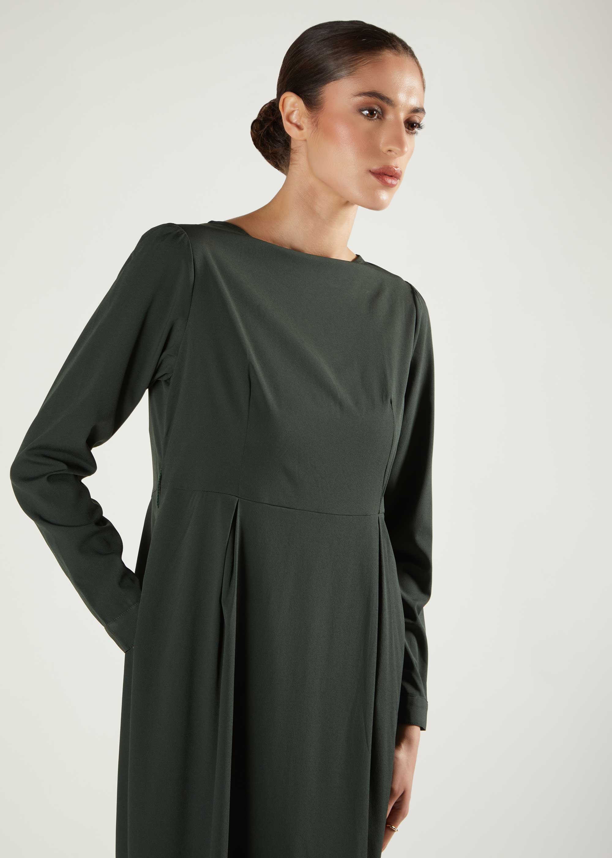 Skirted Abaya Dark Green - Image 3
