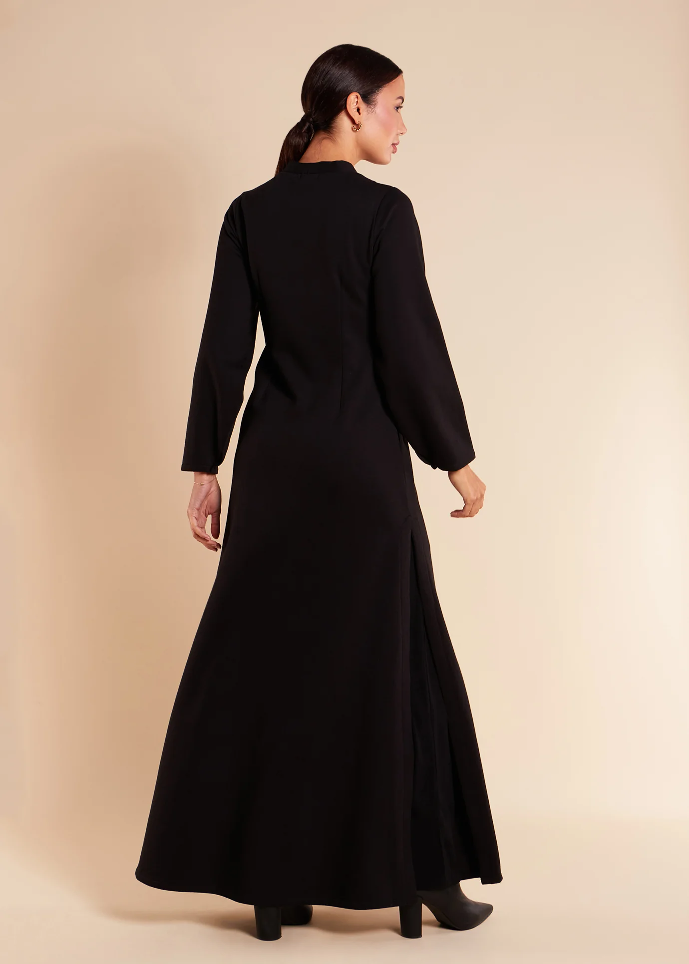 Slim Silhouette Cover Up Black - Final Sale - Image 3