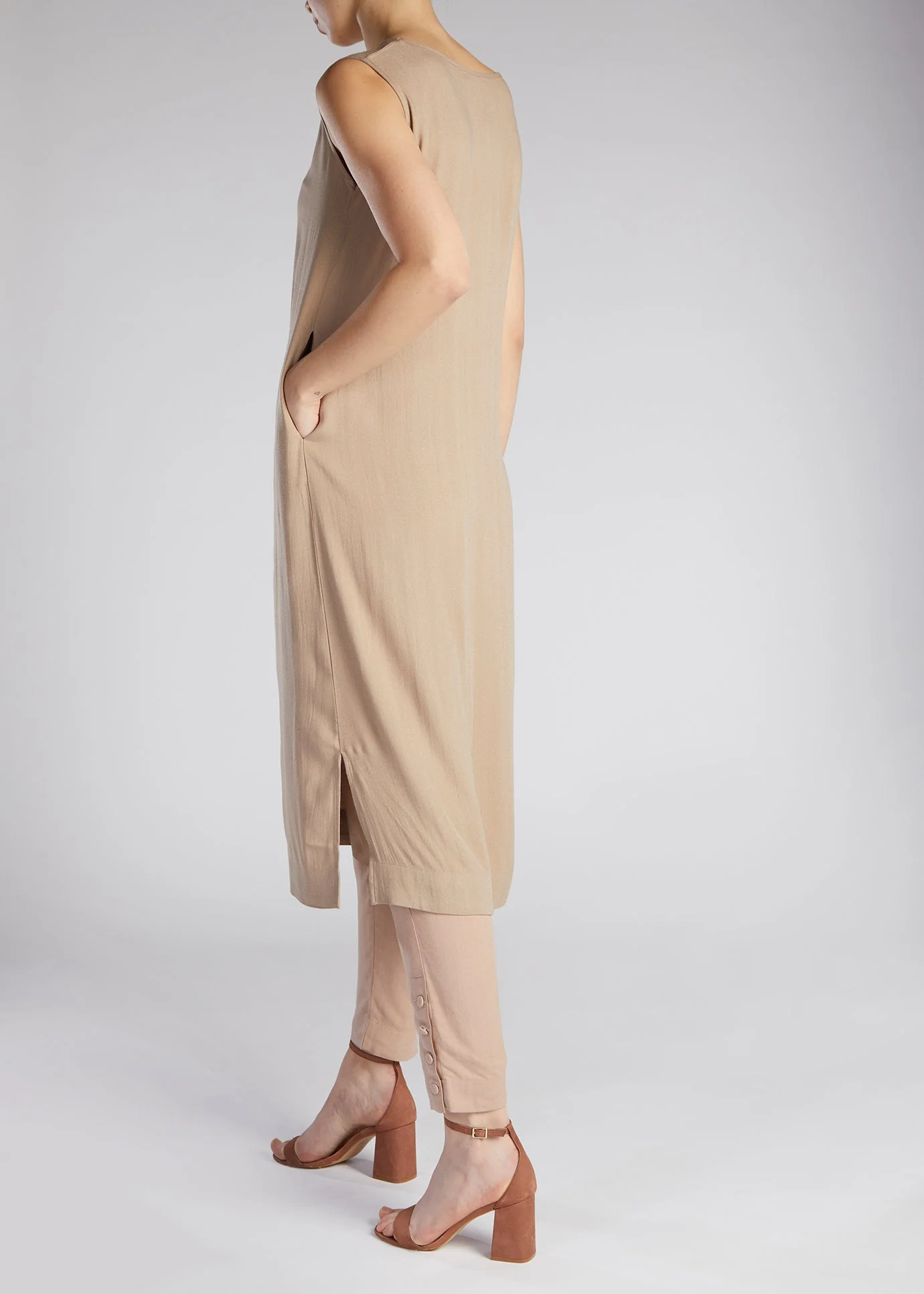 Slip Dress Griege - Image 2
