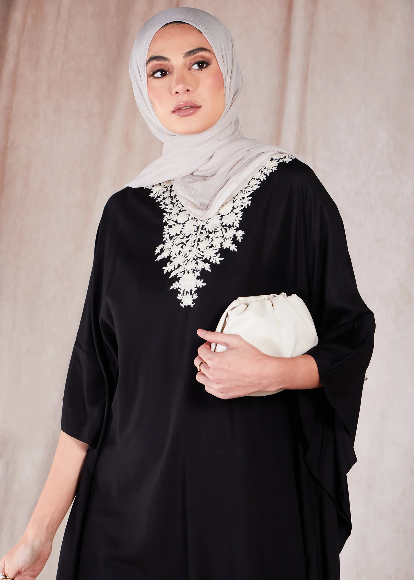 Snowflake Kaftan - Image 5