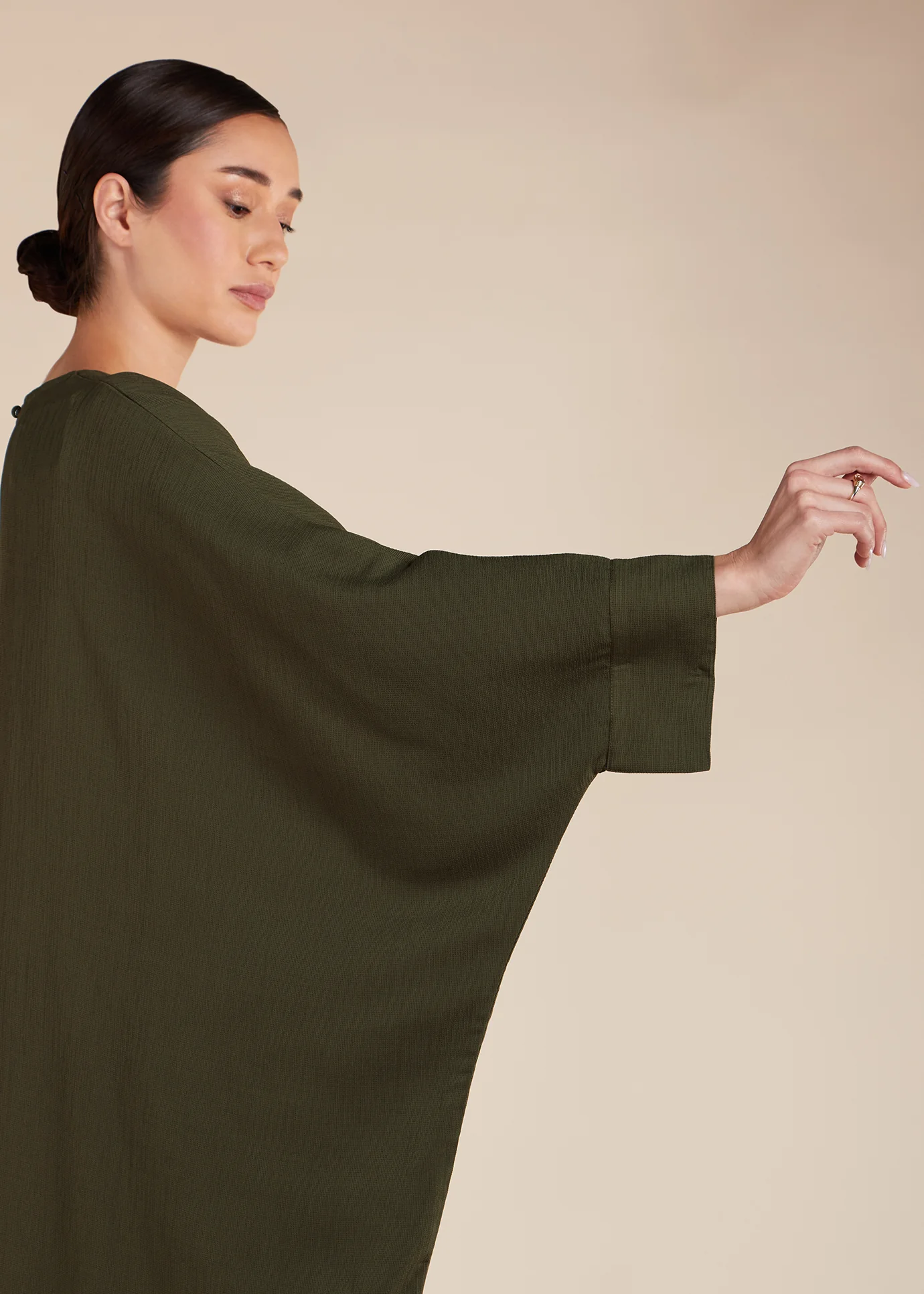 Soft Mesh Kaftan Olive - Image 5