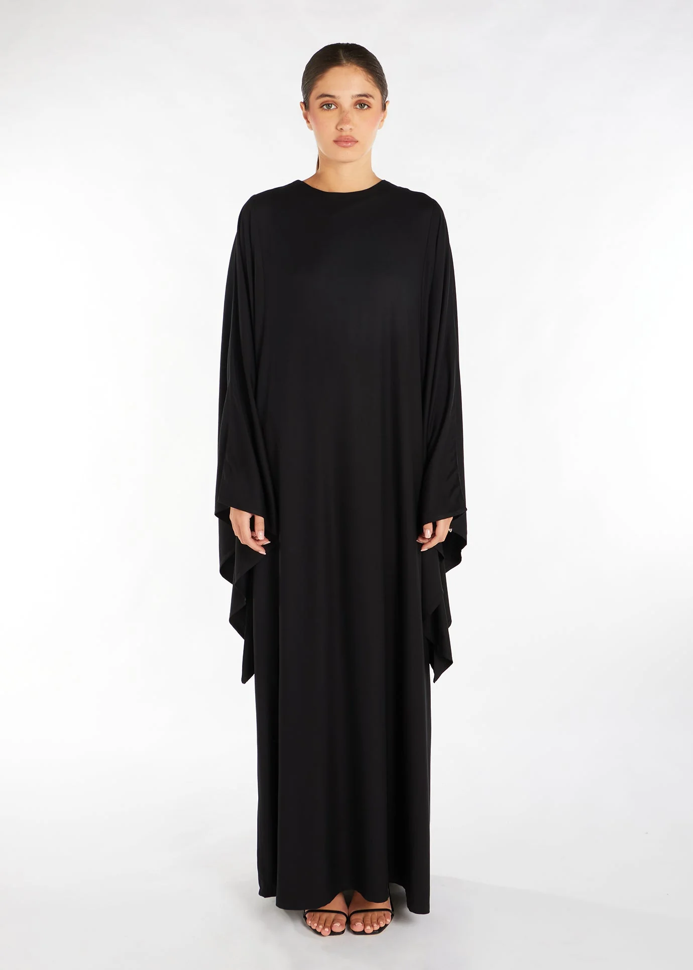 Solitude Abaya - Image 3