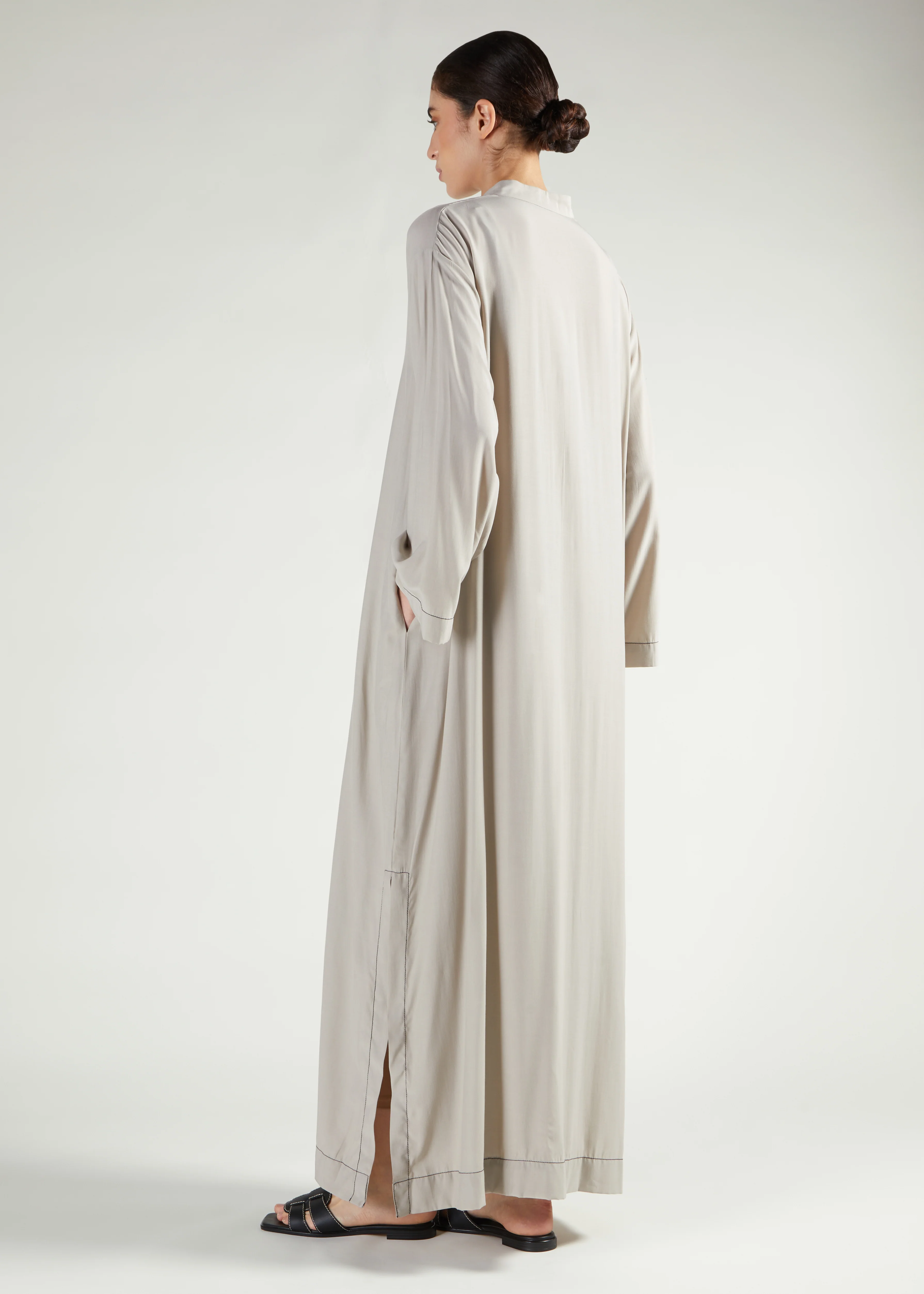 Stone Boski Abaya - Image 3