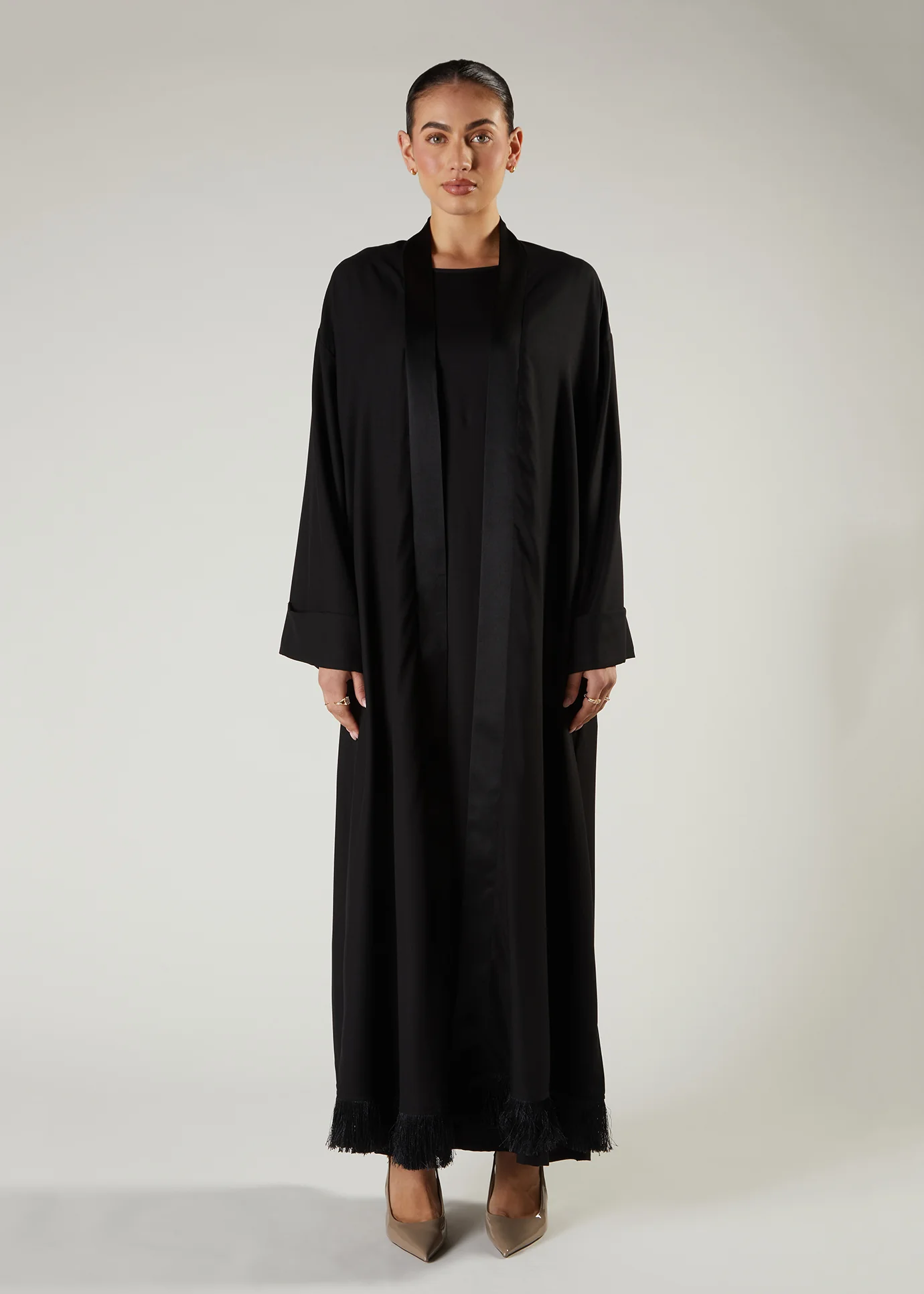 Tassel Hem Open Abaya - Image 3
