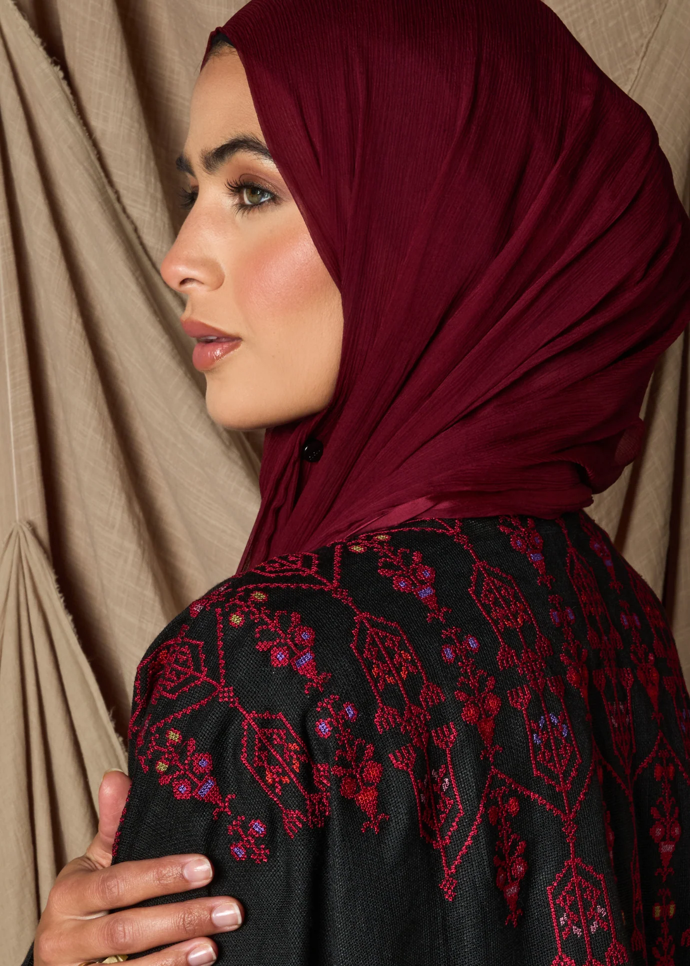 Tatreez Open Abaya - Final Sale - Image 2