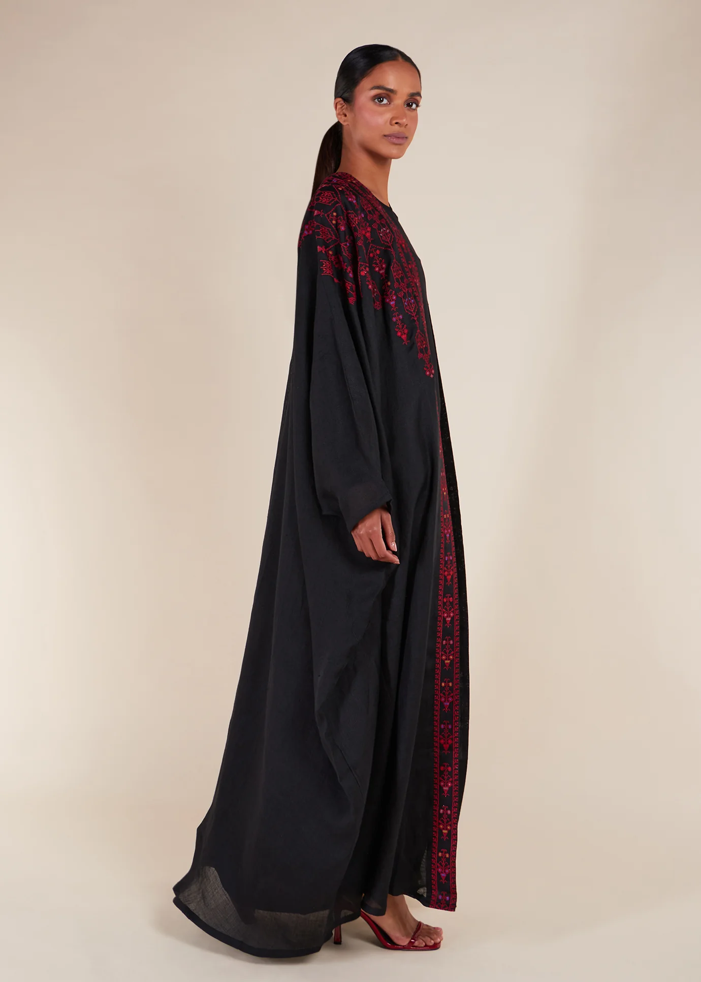 Tatreez Open Abaya - Final Sale - Image 7