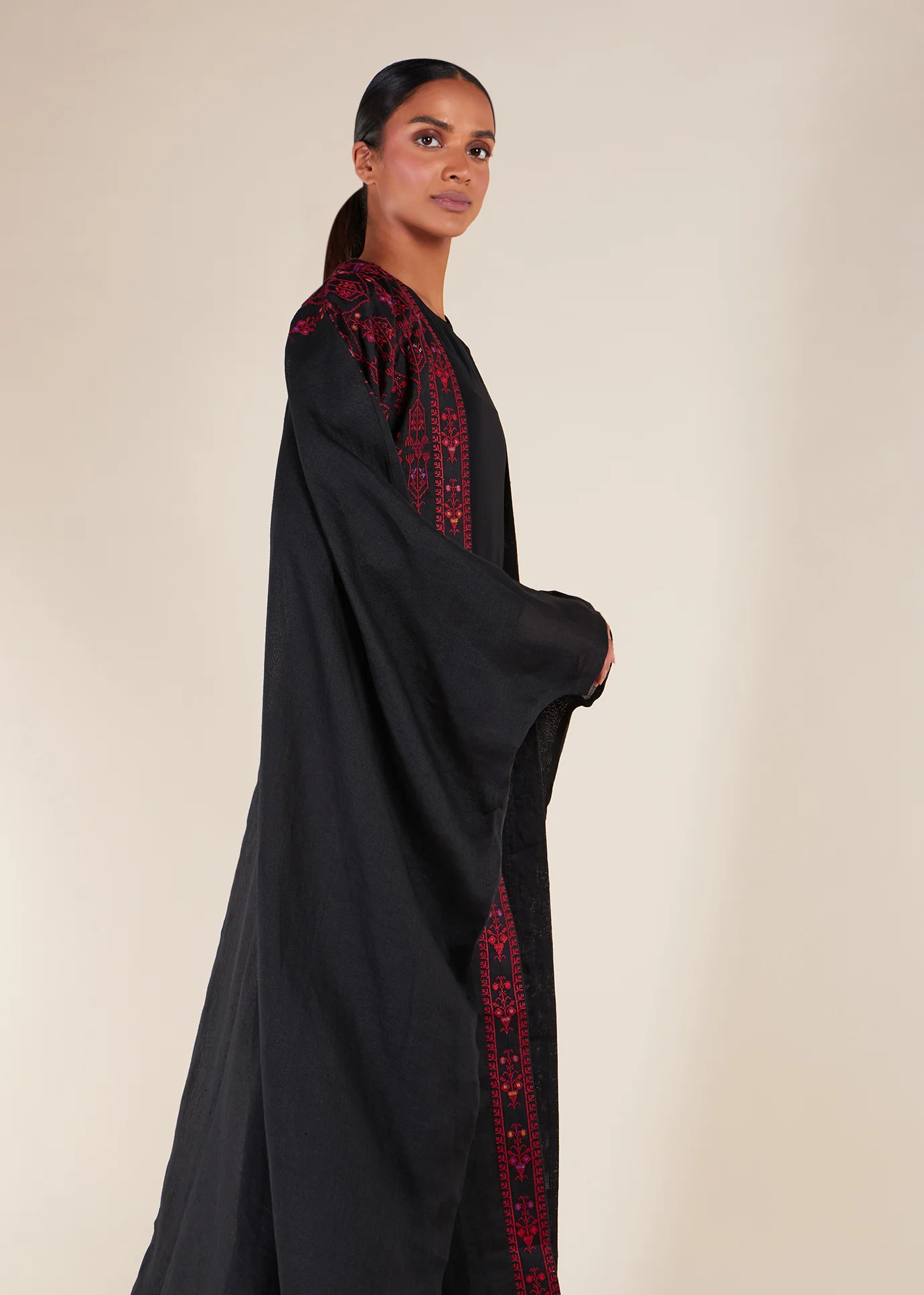 Tatreez Open Abaya - Final Sale - Image 8