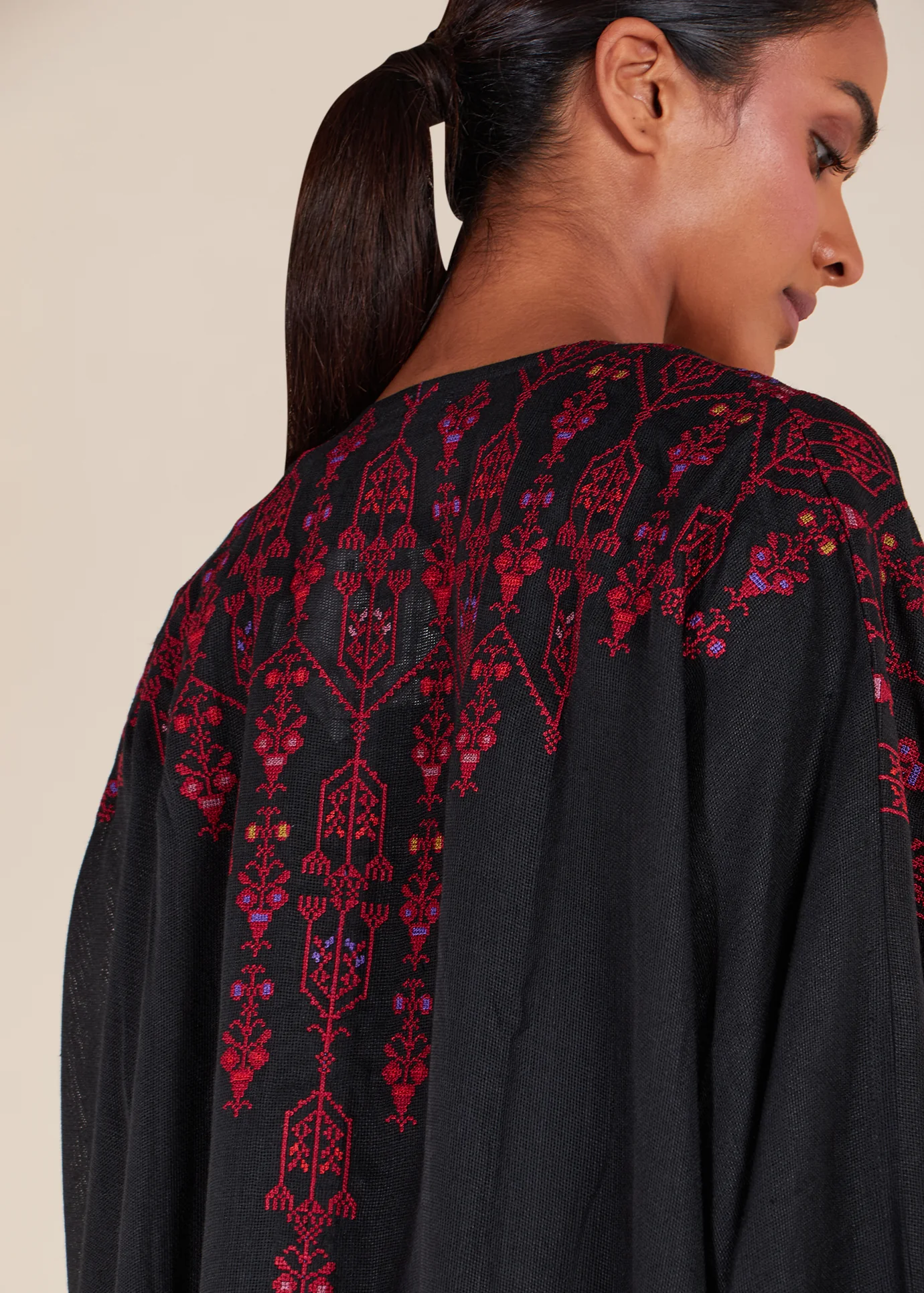 Tatreez Open Abaya - Final Sale - Image 9