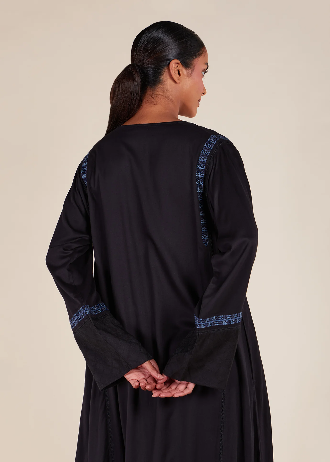 Tatreez & Tassels Abaya - Final Sale - Image 8