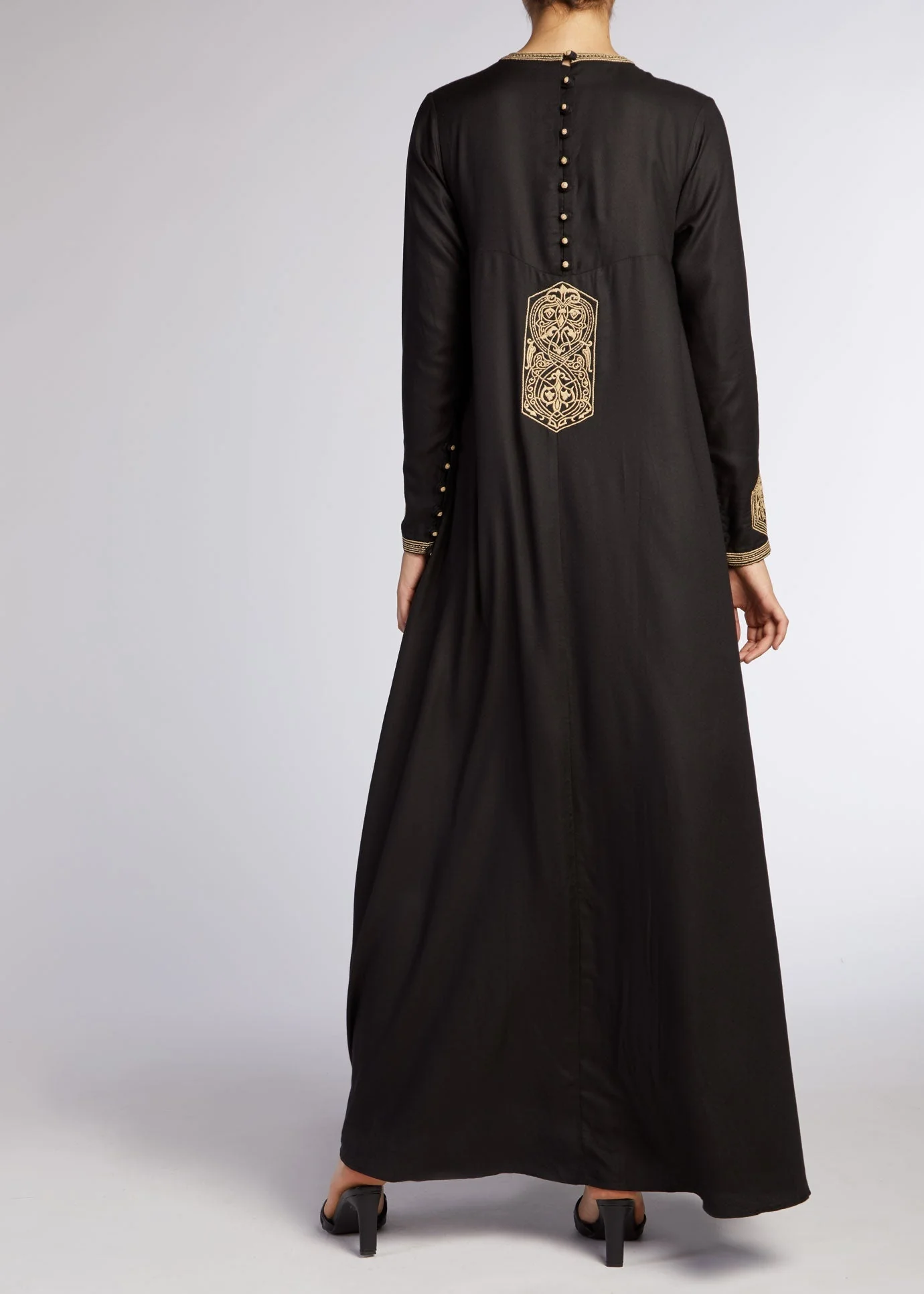 Tayaat Abaya - Image 4