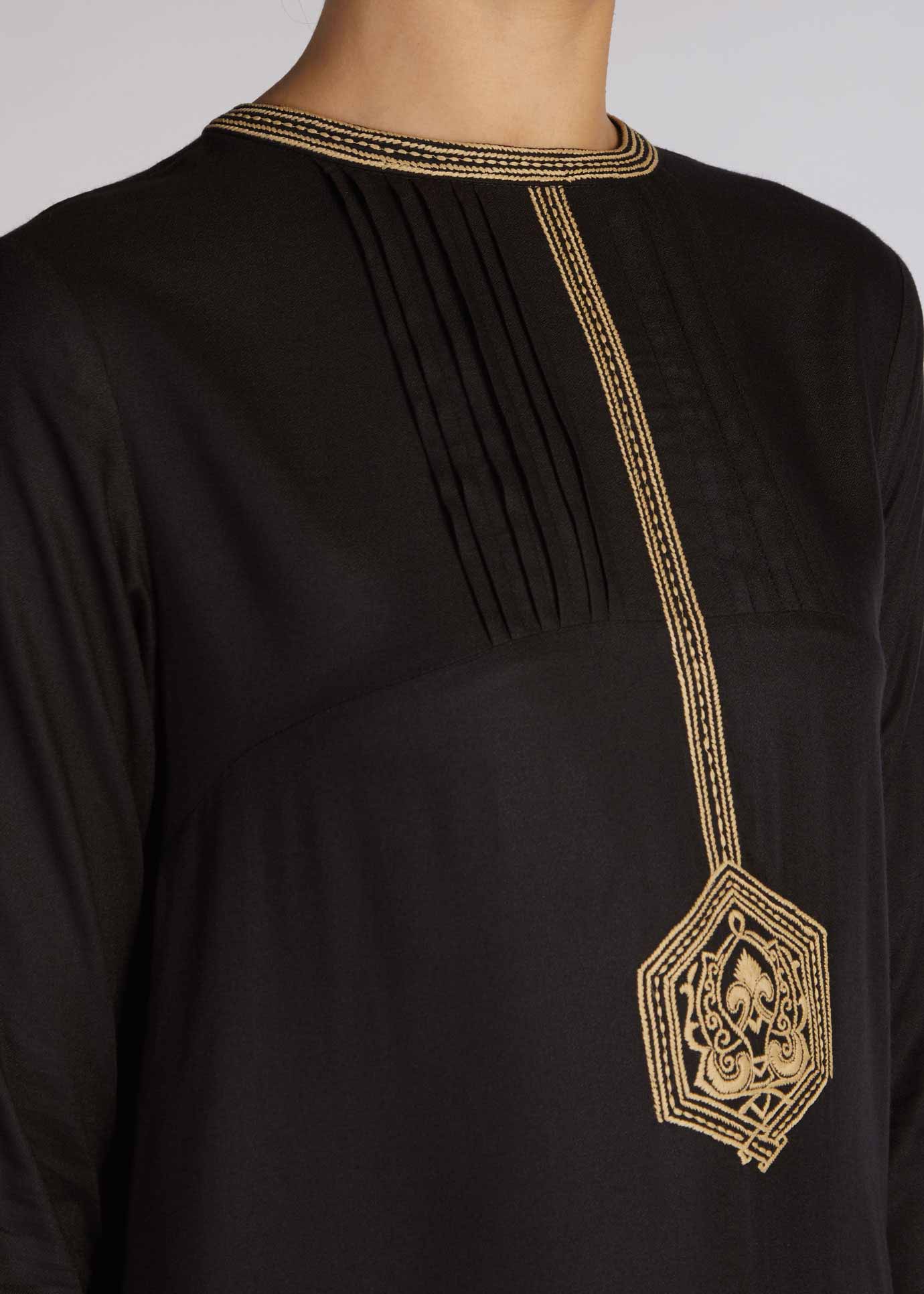 Tayaat Abaya - Image 6