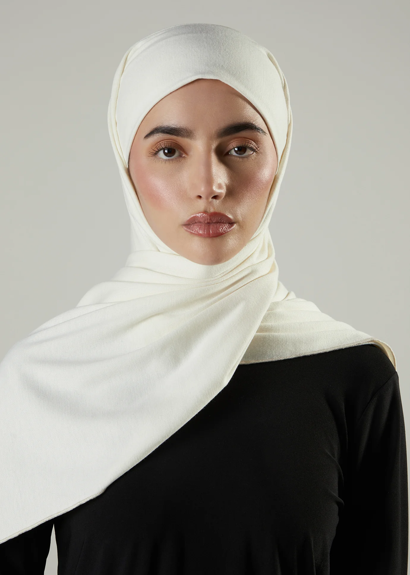 Tie Back Hijab Off-White - Image 2