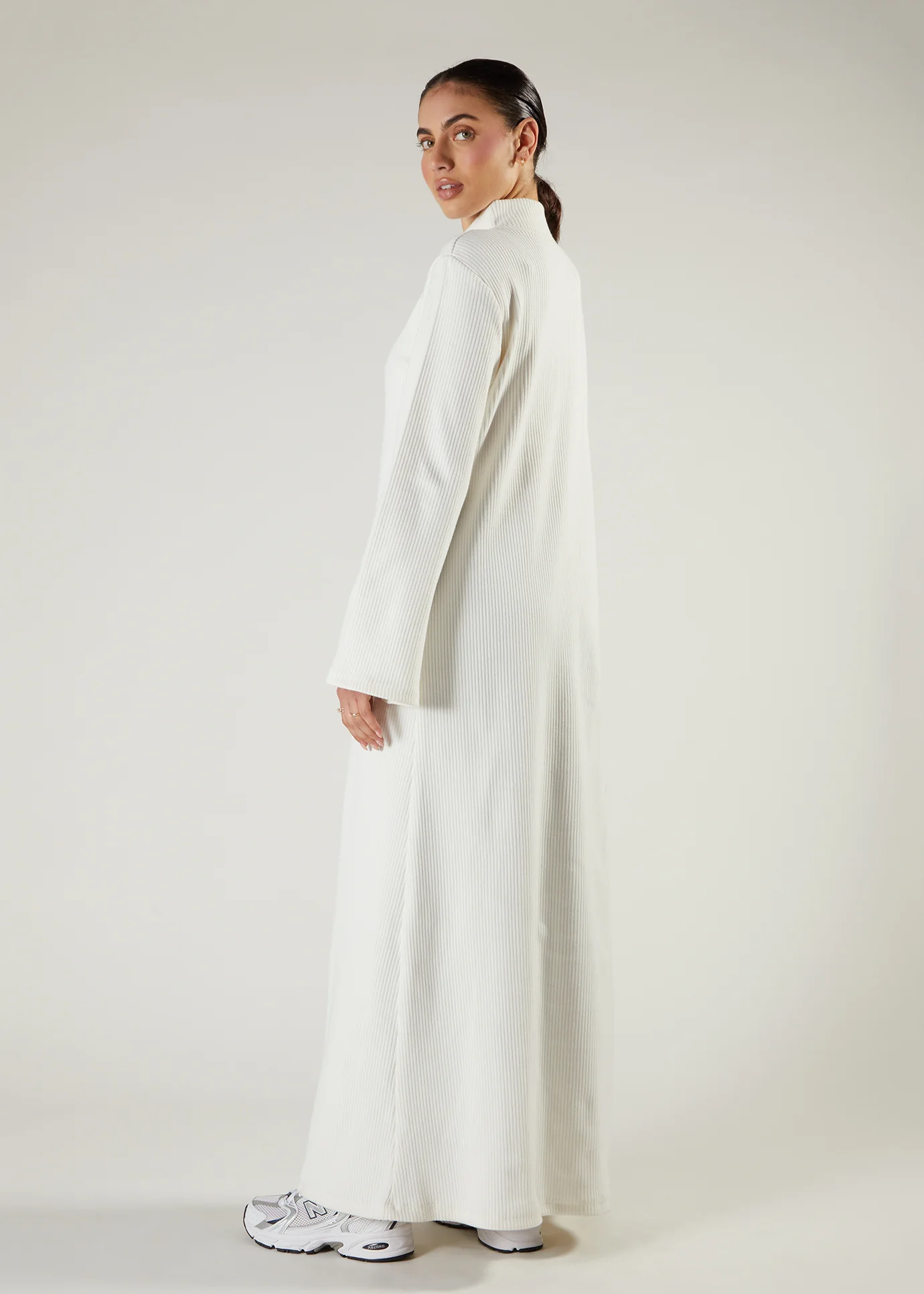 Turtle Neck Abaya Off White - Image 4