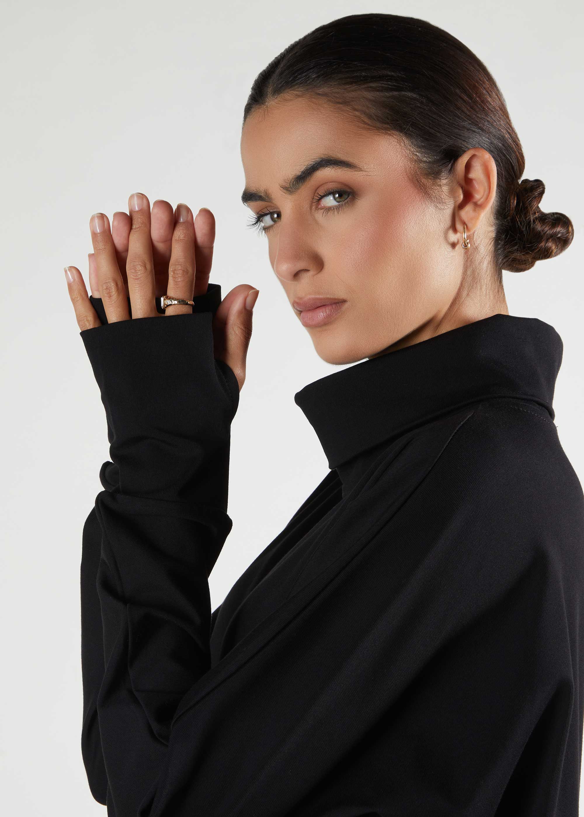 Uru Knit Midi Black - Final Sale - Image 3