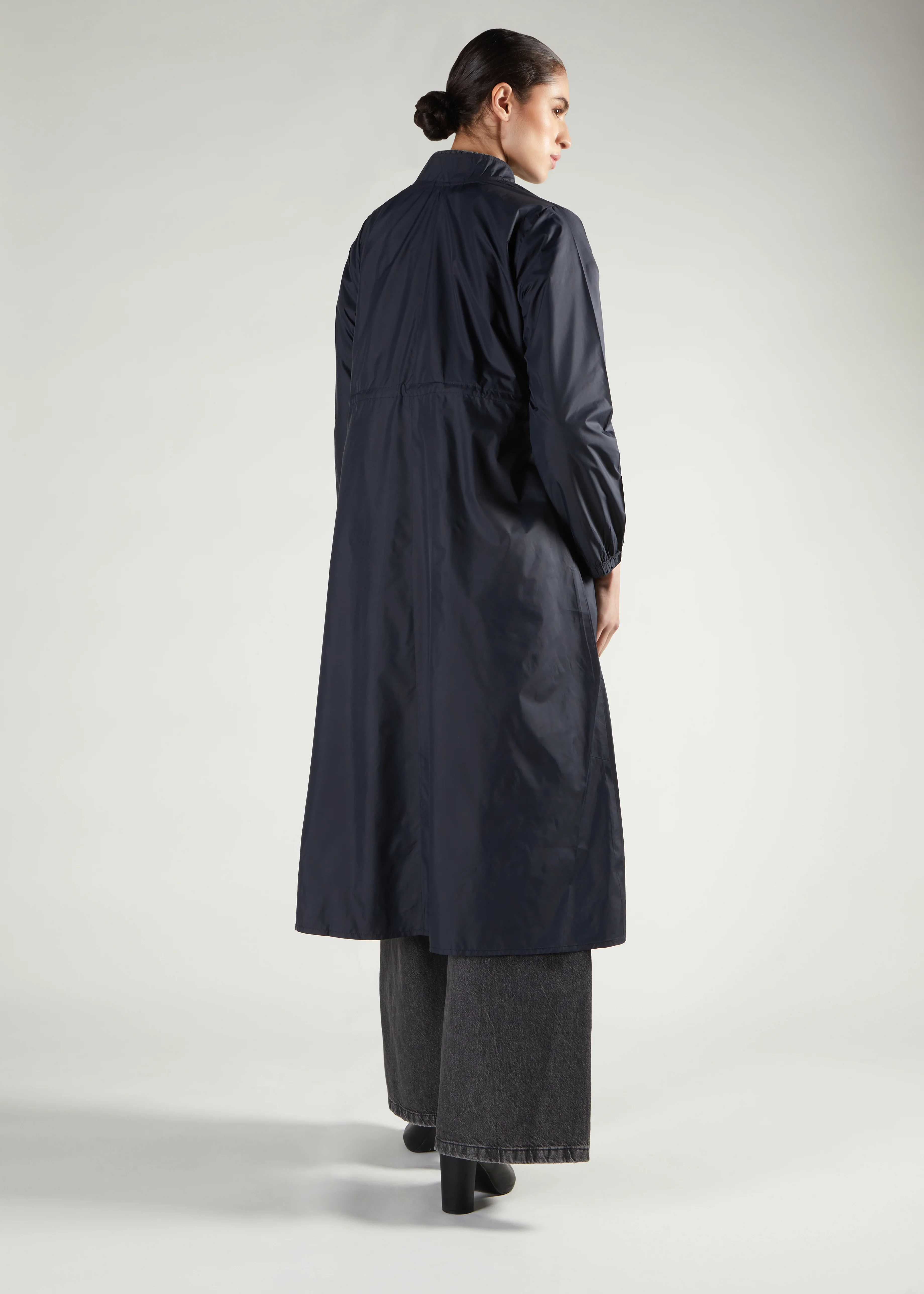 Waterproof Cover-Up Navy - Image 3