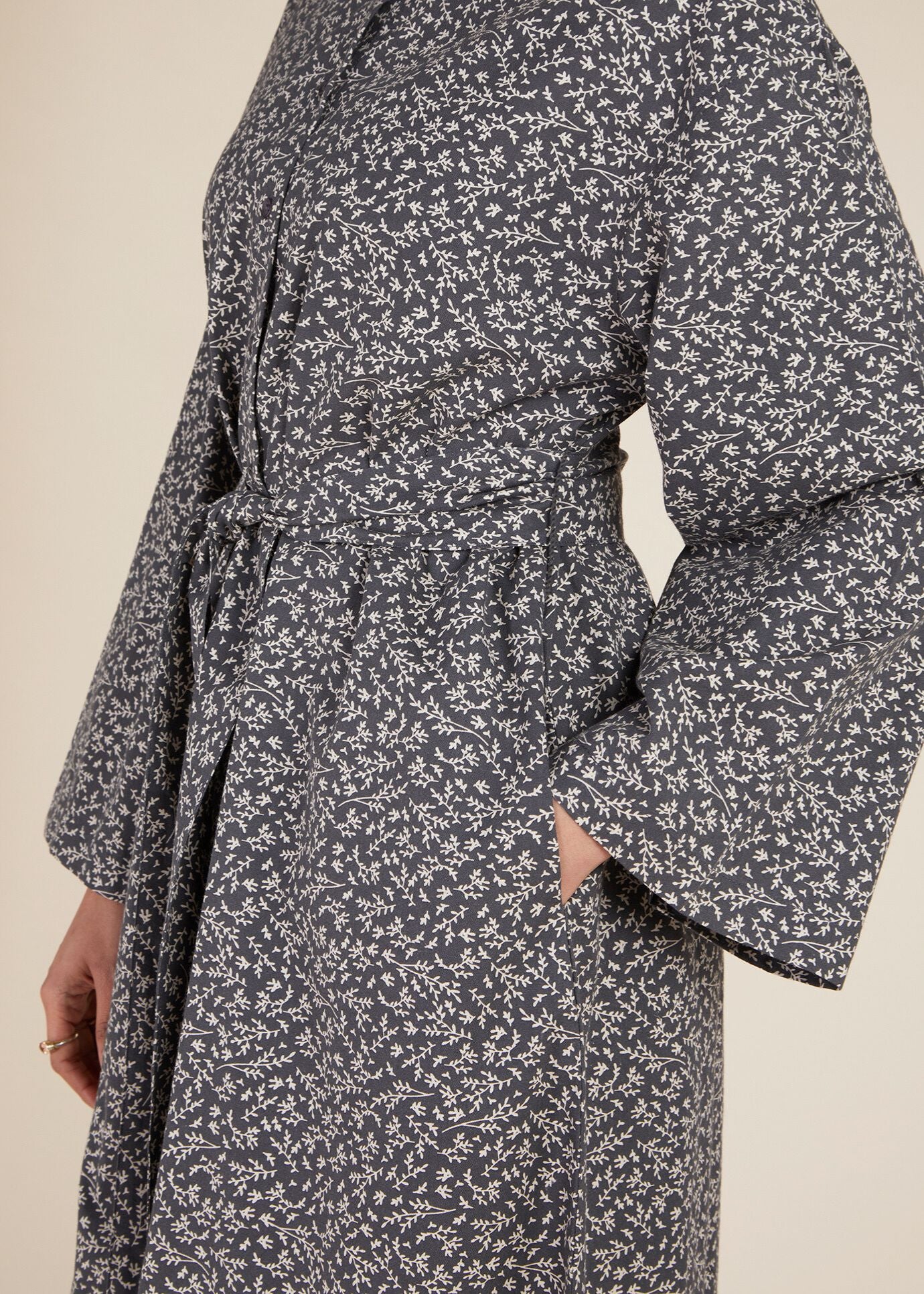 White Ivy Cotton Maxi - Image 4
