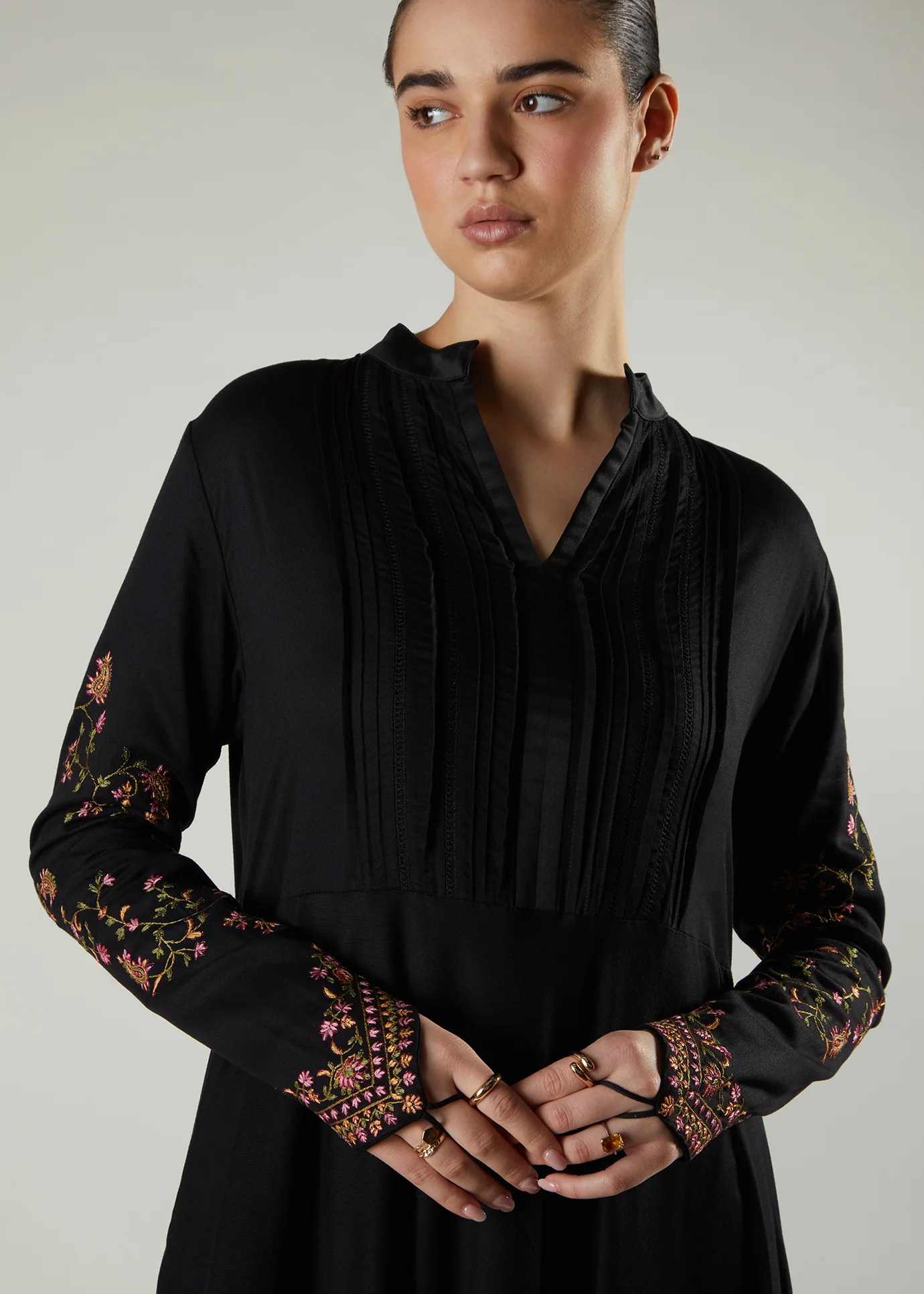Zahra Abaya - Image 9