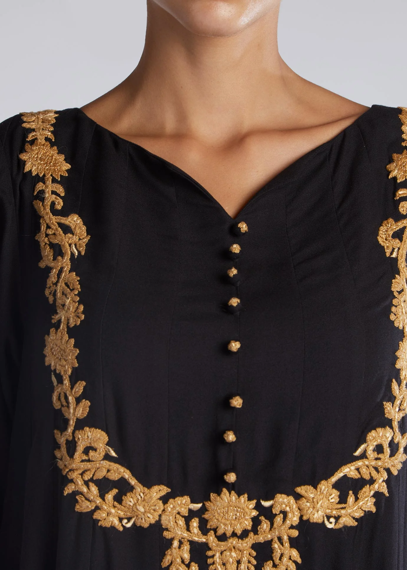Zardozi Abaya Black - Image 8